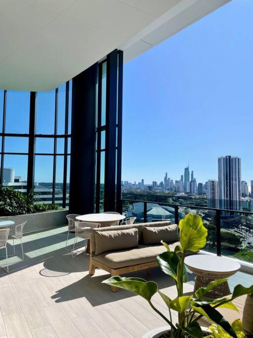 Stunning Riverview 1Bedroom Serviced Apt Гоулд Коуст Екстериор снимка